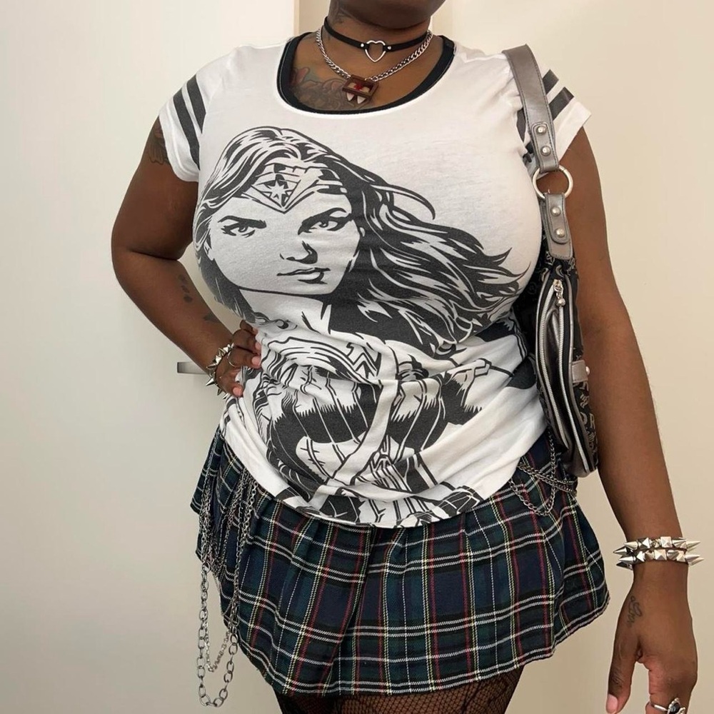 Scene Wonder Women Graphic Tee Shirt